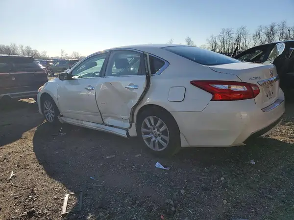 1N4AL3AP2HC150586 2017 NISSAN ALTIMA - Image 2