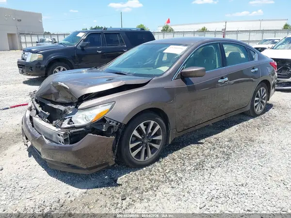 1N4AL3AP2HC153729 2017 NISSAN ALTIMA - Image 2