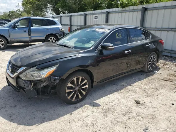 1N4AL3AP2HC154573 2017 NISSAN ALTIMA - Image 1