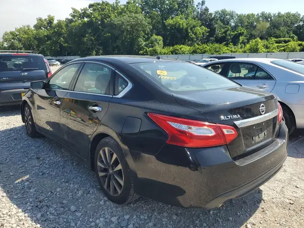 1N4AL3AP2HC156971 2017 NISSAN ALTIMA - Image 2