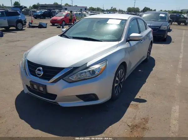 1N4AL3AP2HC161362 2017 NISSAN ALTIMA - Image 2