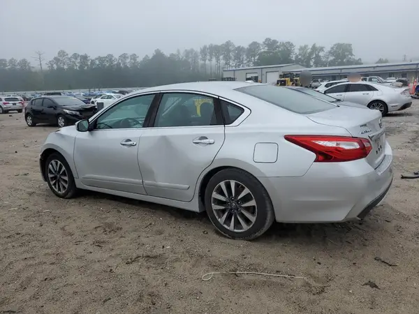 1N4AL3AP2HC162883 2017 NISSAN ALTIMA - Image 2