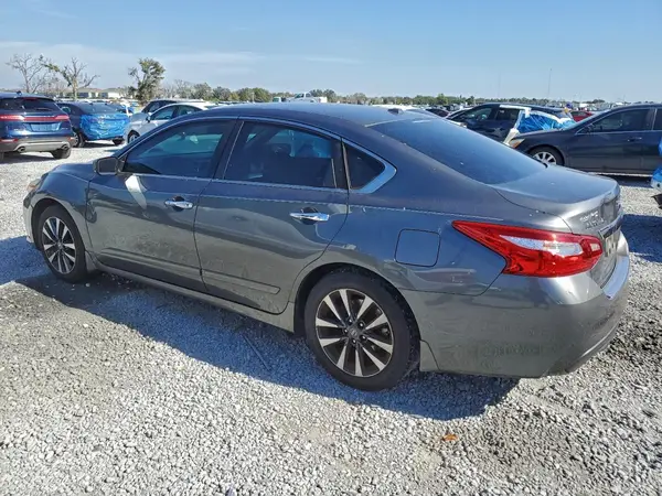 1N4AL3AP2HC165217 2017 NISSAN ALTIMA - Image 2