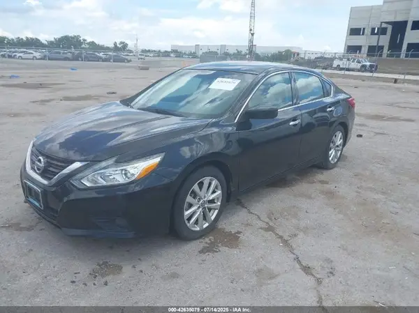 1N4AL3AP2HC168666 2017 NISSAN ALTIMA - Image 2