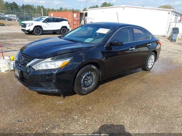 1N4AL3AP2HC177593 2017 NISSAN ALTIMA - Image 2