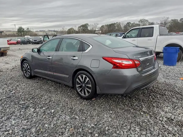1N4AL3AP2HC180655 2017 NISSAN ALTIMA - Image 2