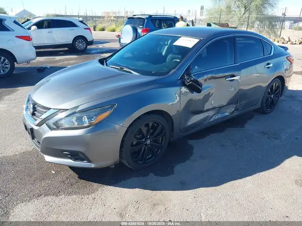 1N4AL3AP2HC189632 2017 NISSAN ALTIMA - Image 2