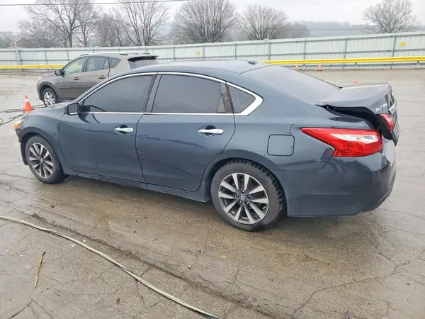 1N4AL3AP2HC190098 2017 NISSAN ALTIMA - Image 2