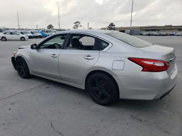 1N4AL3AP2HC190425 2017 NISSAN ALTIMA - Image 2