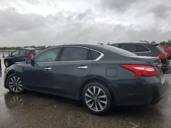 1N4AL3AP2HC194510 2017 NISSAN ALTIMA - Image 2