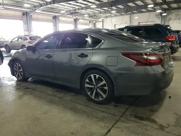 1N4AL3AP2HC195558 2017 NISSAN ALTIMA - Image 2