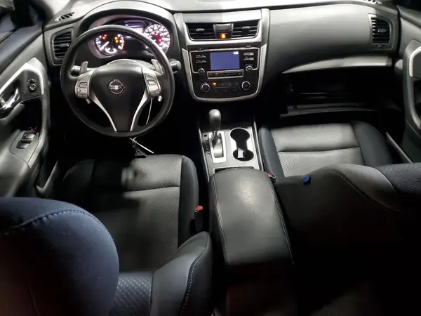 1N4AL3AP2HC195558 2017 NISSAN ALTIMA - Image 8