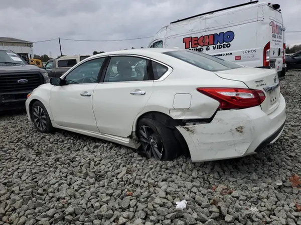 1N4AL3AP2HC200077 2017 NISSAN ALTIMA - Image 2