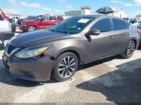 1N4AL3AP2HC204307 2017 NISSAN ALTIMA - Image 2