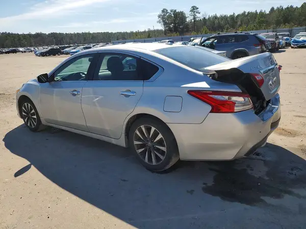 1N4AL3AP2HC205263 2017 NISSAN ALTIMA - Image 2