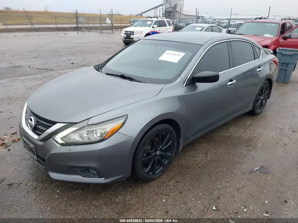 1N4AL3AP2HC206879 2017 NISSAN ALTIMA - Image 2
