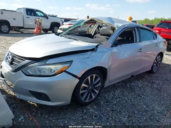 1N4AL3AP2HC208017 2017 NISSAN ALTIMA - Image 2