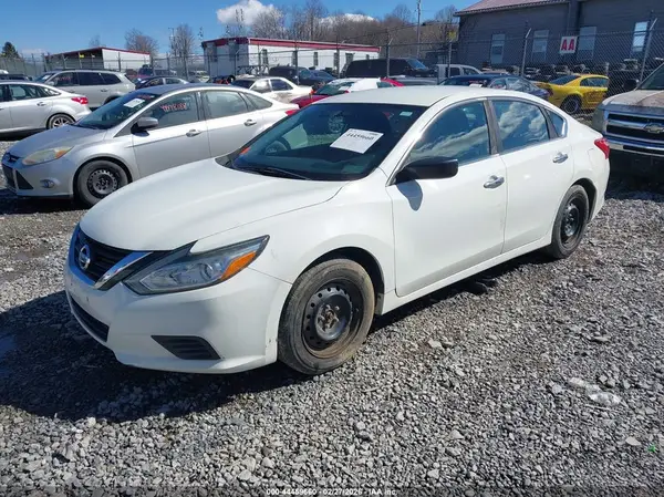 1N4AL3AP2HC209877 2017 NISSAN ALTIMA - Image 2