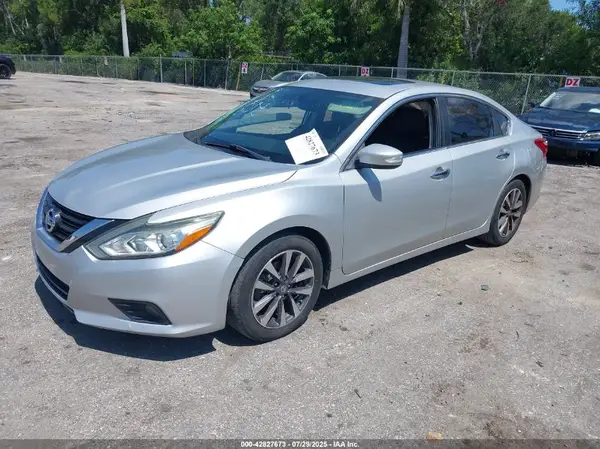 1N4AL3AP2HC211788 2017 NISSAN ALTIMA - Image 2