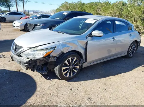 1N4AL3AP2HC211838 2017 NISSAN ALTIMA - Image 2