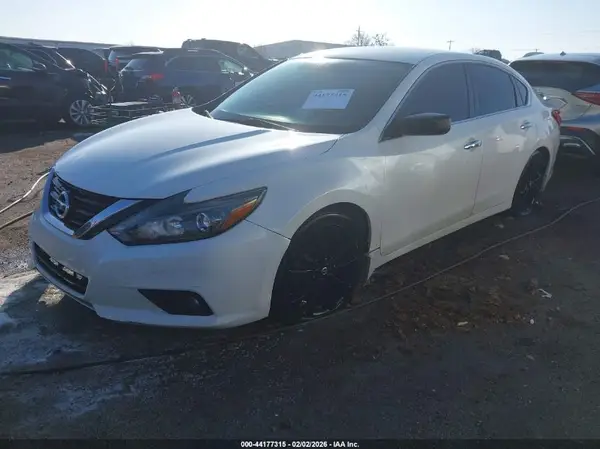1N4AL3AP2HC214769 2017 NISSAN ALTIMA - Image 2