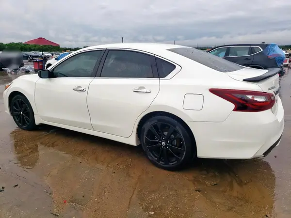 1N4AL3AP2HC214772 2017 NISSAN ALTIMA - Image 2