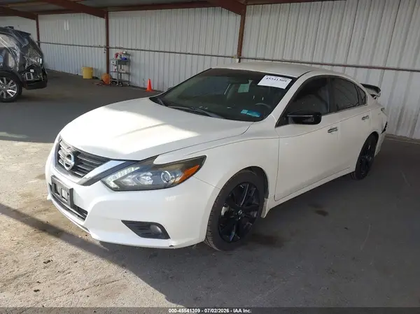 1N4AL3AP2HC214965 2017 NISSAN ALTIMA - Image 2