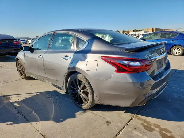 1N4AL3AP2HC223035 2017 NISSAN ALTIMA - Image 2