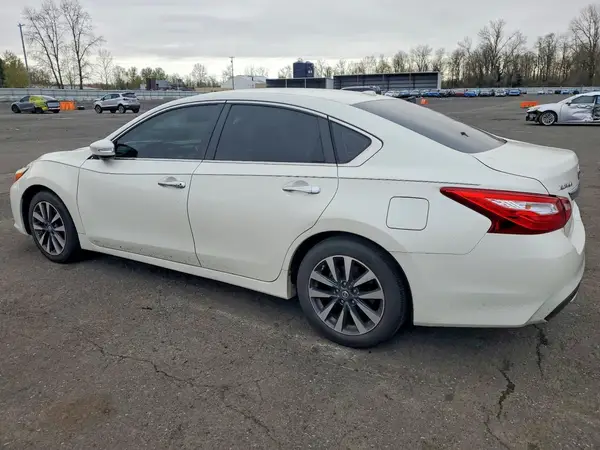 1N4AL3AP2HC223228 2017 NISSAN ALTIMA - Image 2