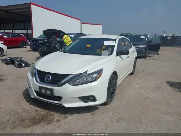 1N4AL3AP2HC225335 2017 NISSAN ALTIMA - Image 2
