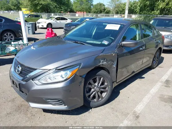 1N4AL3AP2HC226579 2017 NISSAN ALTIMA - Image 2