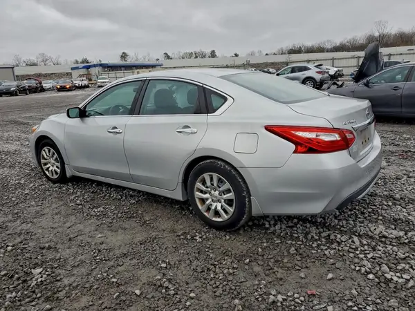 1N4AL3AP2HC229465 2017 NISSAN ALTIMA - Image 2
