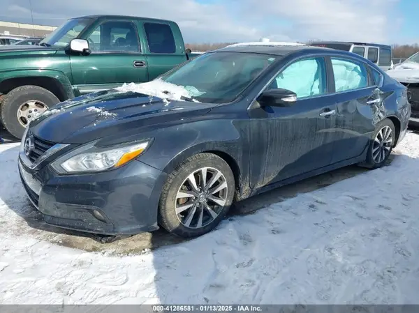 1N4AL3AP2HC229630 2017 NISSAN ALTIMA - Image 2