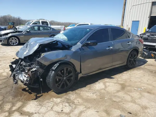 1N4AL3AP2HC232107 2017 NISSAN ALTIMA - Image 1