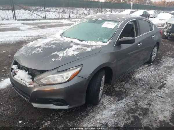 1N4AL3AP2HC235041 2017 NISSAN ALTIMA - Image 2