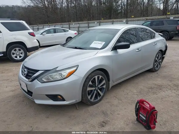 1N4AL3AP2HC236156 2017 NISSAN ALTIMA - Image 2