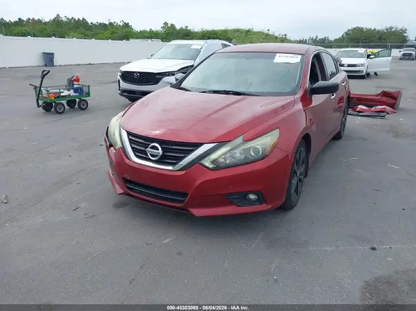 1N4AL3AP2HC236545 2017 NISSAN ALTIMA - Image 2