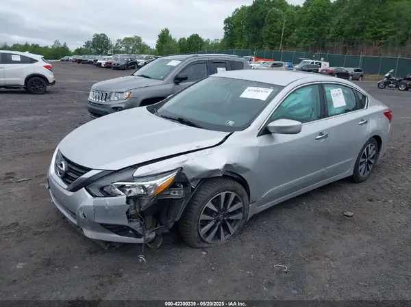 1N4AL3AP2HC239414 2017 NISSAN ALTIMA - Image 2