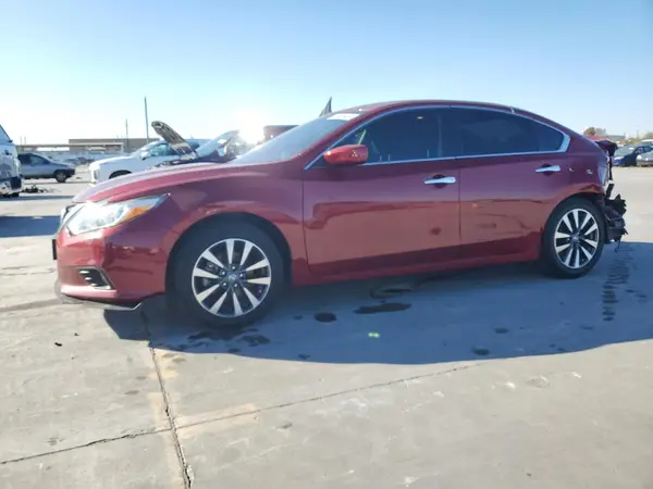 1N4AL3AP2HC239848 2017 NISSAN ALTIMA - Image 1