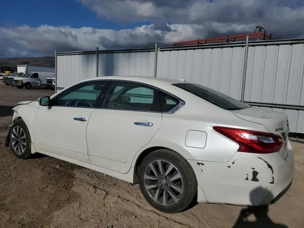 1N4AL3AP2HC241891 2017 NISSAN ALTIMA - Image 2