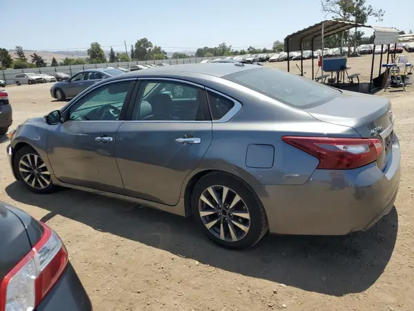 1N4AL3AP2HC244595 2017 NISSAN ALTIMA - Image 2