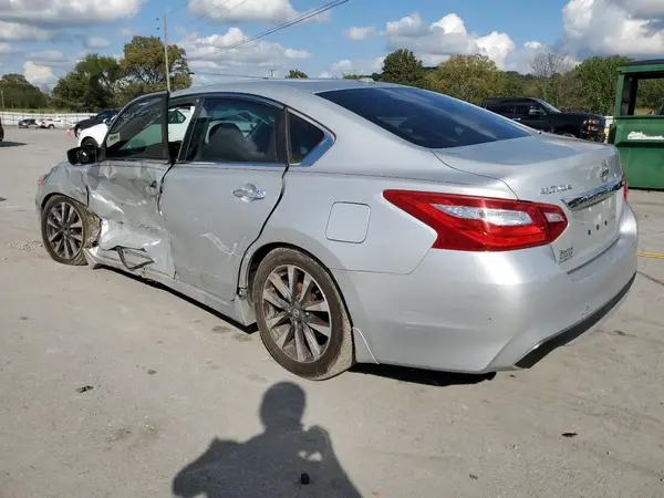 1N4AL3AP2HC246976 2017 NISSAN ALTIMA - Image 2