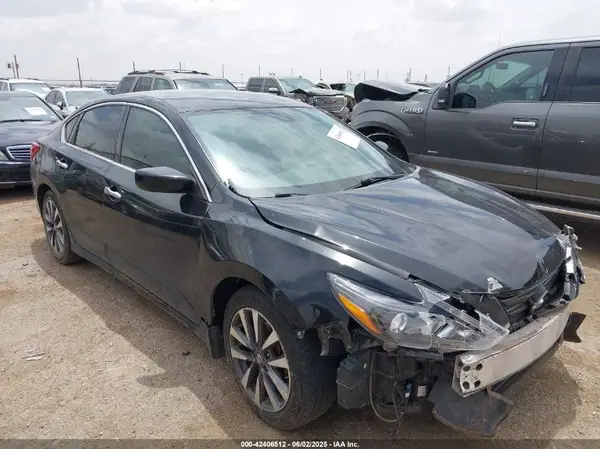 1N4AL3AP2HC250543 2017 NISSAN ALTIMA - Image 1