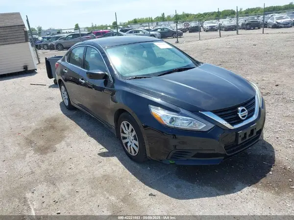 1N4AL3AP2HC251806 2017 NISSAN ALTIMA - Image 1