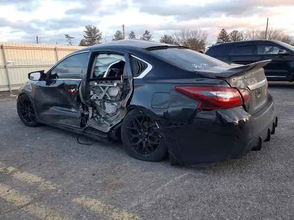 1N4AL3AP2HC256715 2017 NISSAN ALTIMA - Image 2