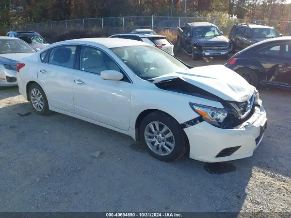 1N4AL3AP2HC260974 2017 NISSAN ALTIMA - Image 1