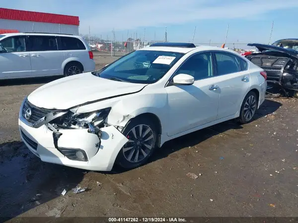 1N4AL3AP2HC262109 2017 NISSAN ALTIMA - Image 2