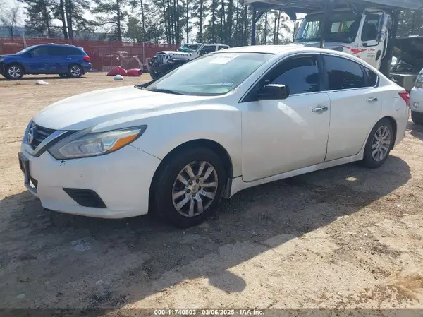 1N4AL3AP2HC263860 2017 NISSAN ALTIMA - Image 2