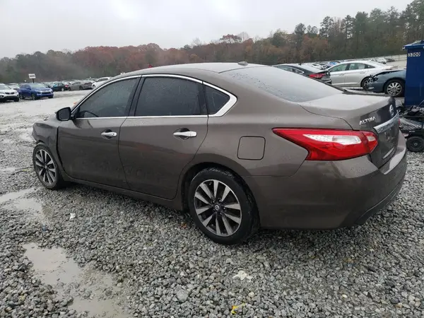 1N4AL3AP2HC268475 2017 NISSAN ALTIMA - Image 2