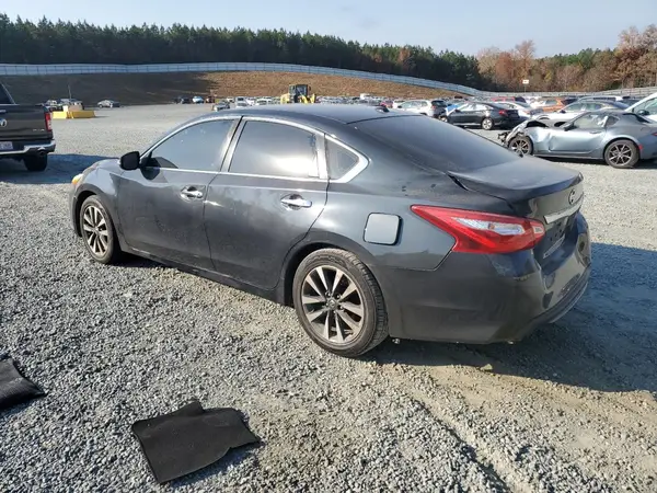 1N4AL3AP2HC268654 2017 NISSAN ALTIMA - Image 2